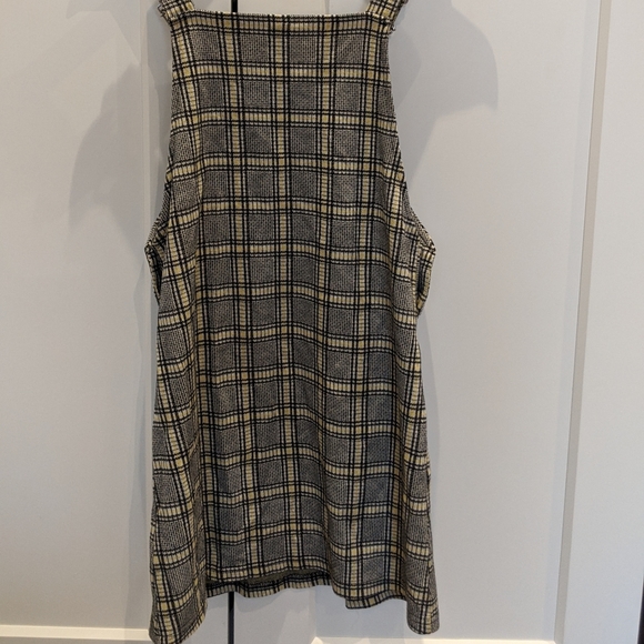 Plaid fall/winter dress - Picture 2 of 3